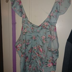 XL off the shoulder crop top